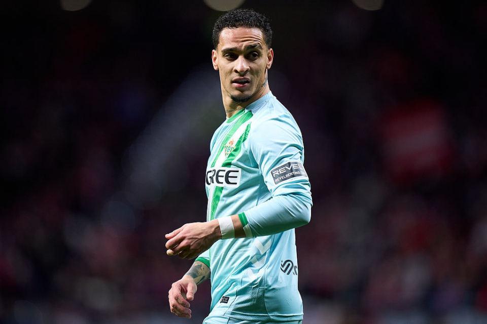 在线游戏平台-为0-5雪耻！25岁曼联弃将轰世界波，率队复仇马竞，赛季已造18球